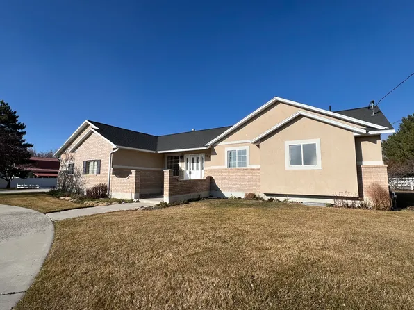 6372 W 10400 N, Highland, UT 84003
