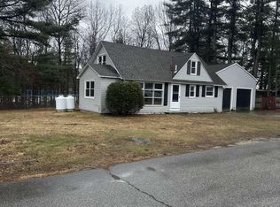 121 Herrick St, Merrimack, NH 03054