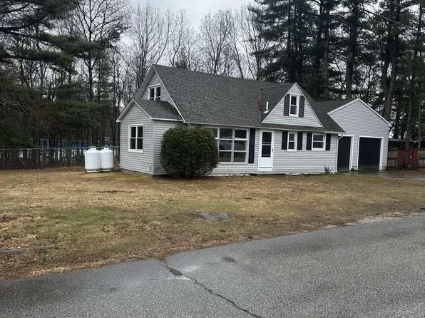 121 Herrick Street, Merrimack, NH 03054