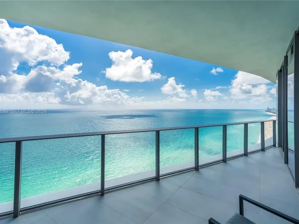 15701 Collins Ave #2903, North Miami Beach, FL 33160