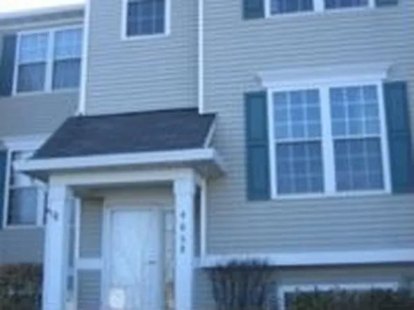 4068 Hennepin Dr, Joliet, IL 60431