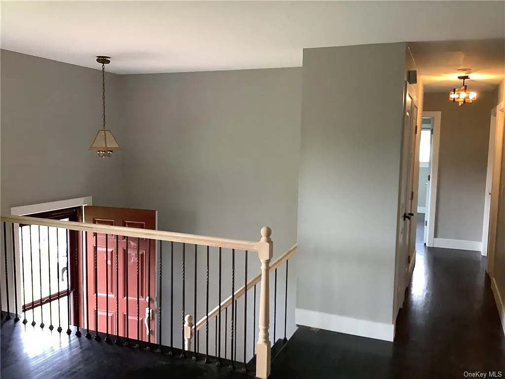 4 bed, 1622 sqft, $3,300 — Photo 4