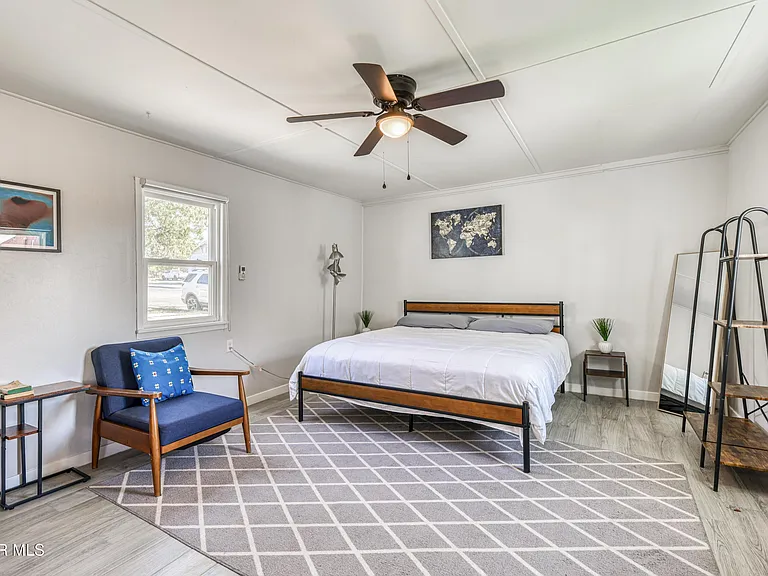 2729 Pershing Dr #REAR — Photo 10