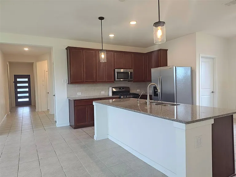 7802 Winter Hawk Cir — Photo 14