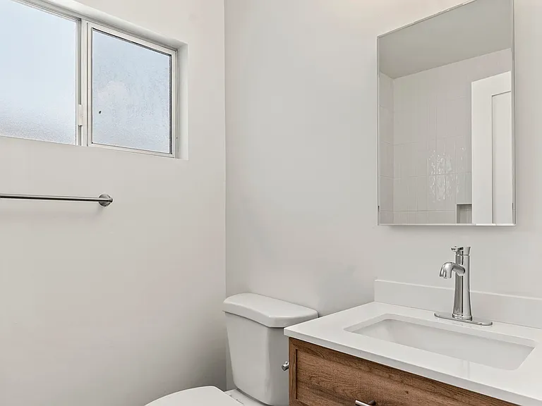 1645 Federal Ave #2 — Photo 5