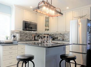 831 Gladiola Dr FL 2ND, Sunnyvale, CA 94086