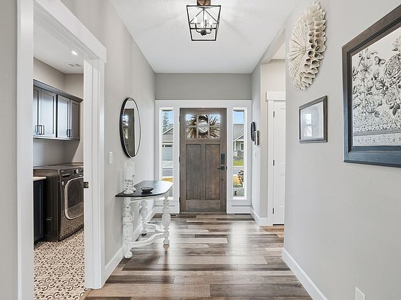 5th image of 5124 N Scenic Ln