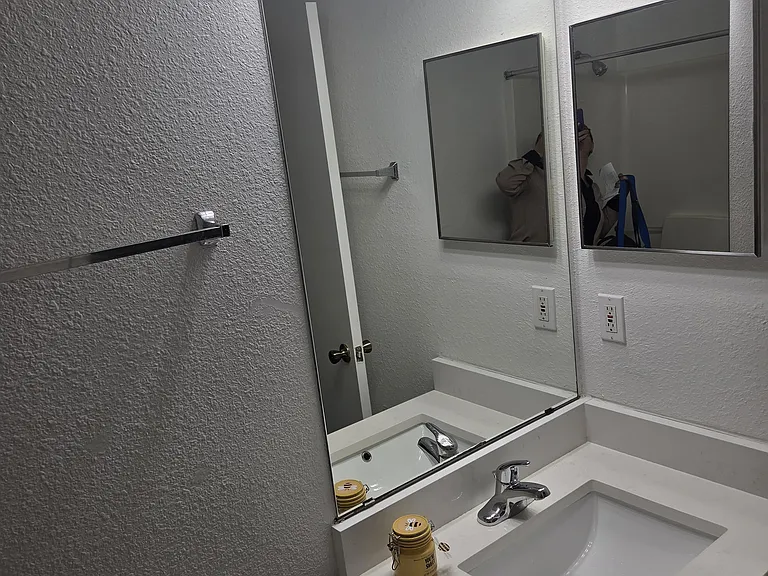 3248 Arden Villas Blvd #7 — Photo 31