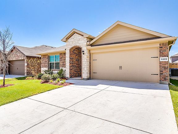 3rd image of 9209 Herringbone Dr