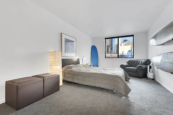 Sold by Jonathan T Rossman, LREB | media 12