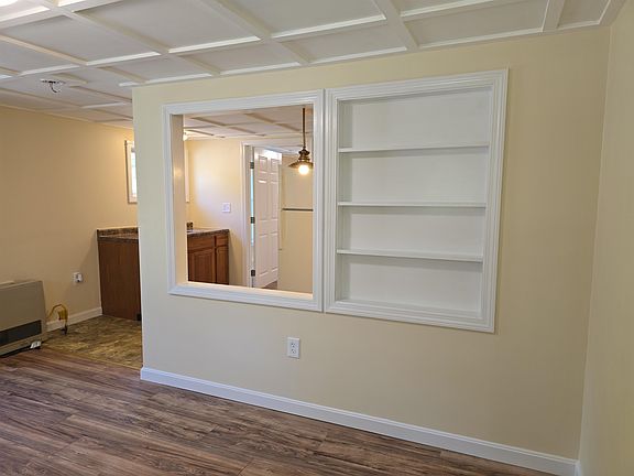 4th image of 111 Maple St #B