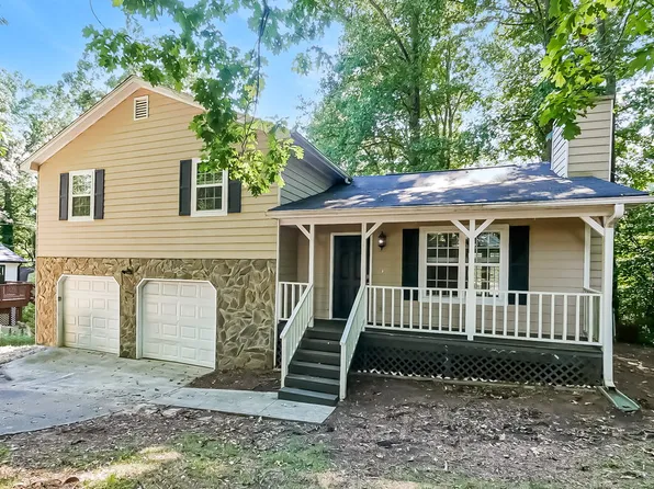 212 Wildwood Dr, Stockbridge, GA 30281