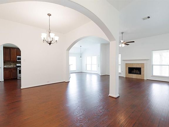 4th image of 2503 Crystal Forest Ct