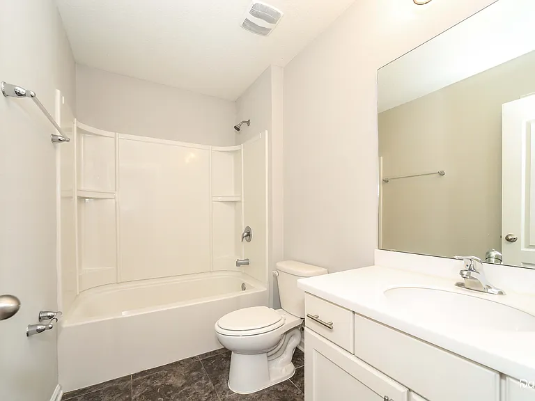 12385 Sacha Rd — Photo 10