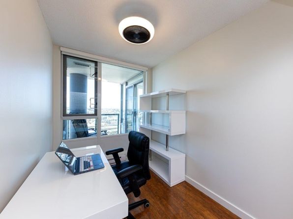 2 bedroom rental in Vancouver — photo 12