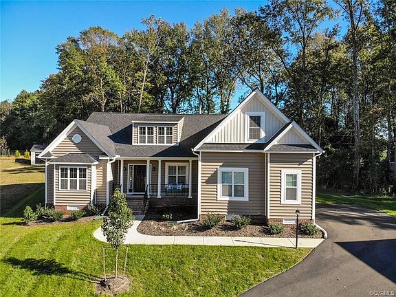 3rd image of 11007 Vogel Ct