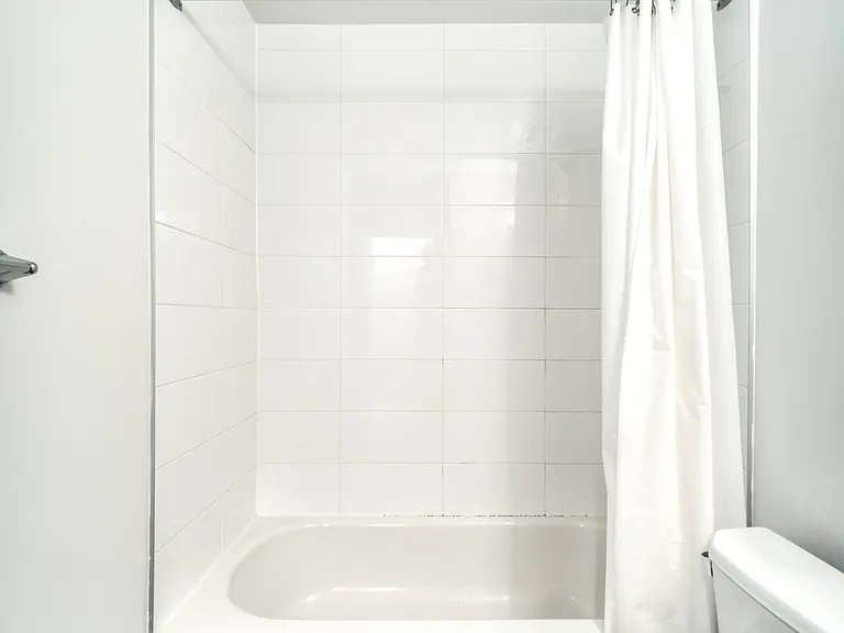 5222 Green St — Photo 7