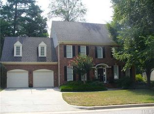 8720 Davishire Dr, Raleigh, NC 27615