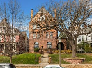 251 Summit Ave #1, Saint Paul, MN 55102