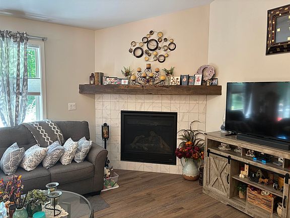 5th image of 5313 N Wright Rd