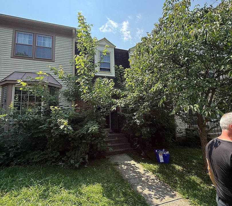 1st image of 23 Brahms Ct