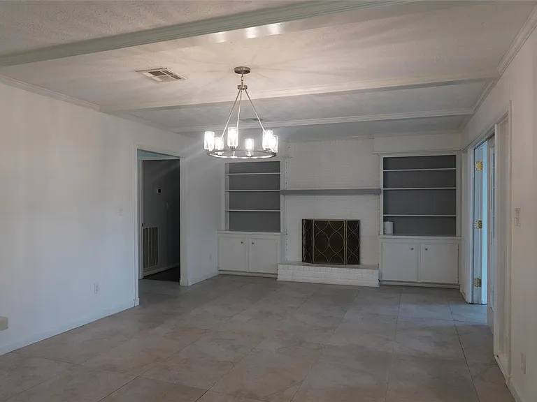 10703 Wickersham Ln — Photo 13