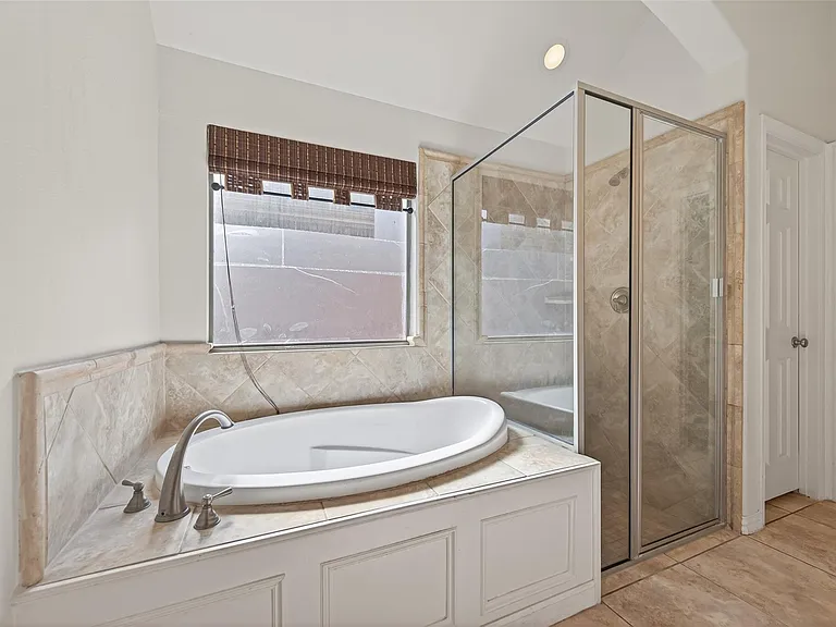 6726 Hathaway Ln — Photo 40