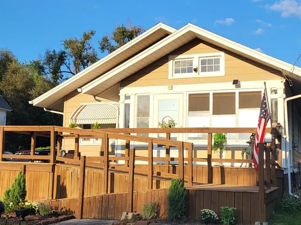 179 Arnold St, Galesburg, IL 61401