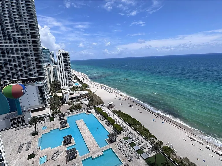 1830 S Ocean Dr #2026-2211 — Photo 2