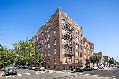 304 50th St Photo 1