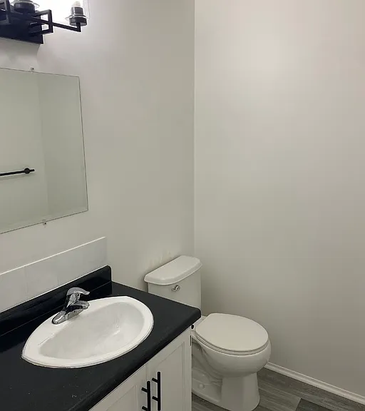 905 9th St #1A — Photo 3