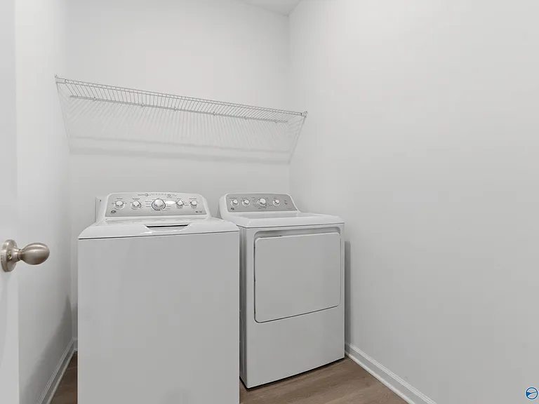 104 Cavern Ct — Photo 11