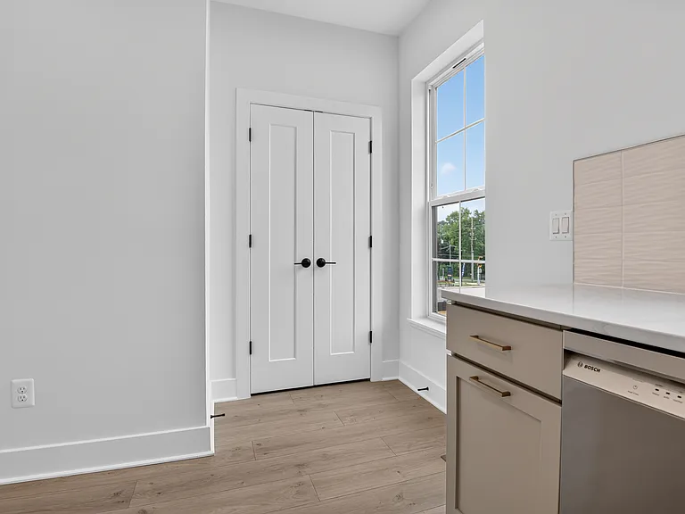 5017 Dulcet Dr — Photo 12
