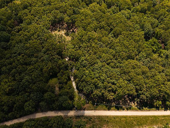 5th image of Tract Z Red Rock Road