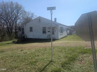 101 Murray St, Hillsborough, NC 27278