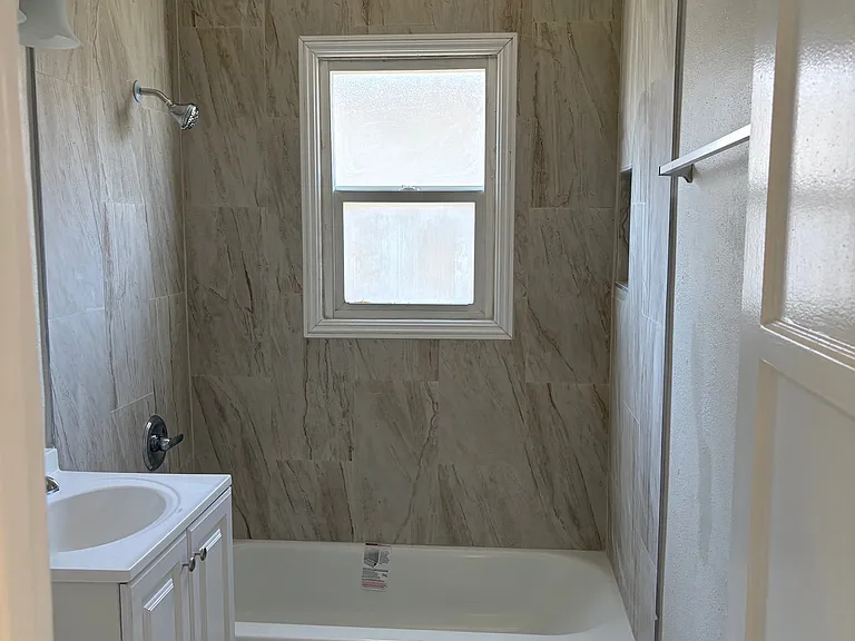 3571 Beechwood Ave #K — Photo 8