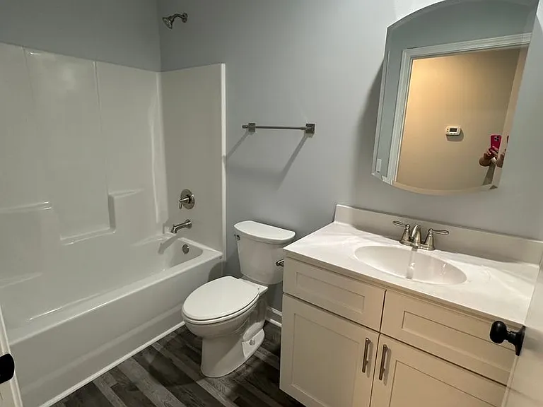 1109 Sidney Dr — Photo 10