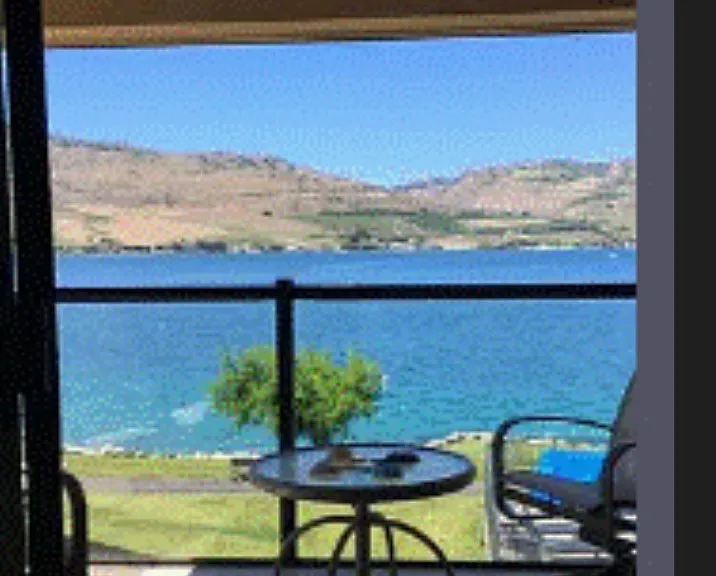 100 Lake Chelan Shores Dr #12-4 — Photo 2