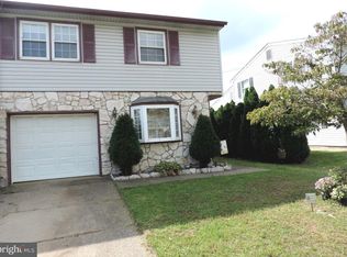 220 Kennedy Blvd, Bellmawr, NJ 08031