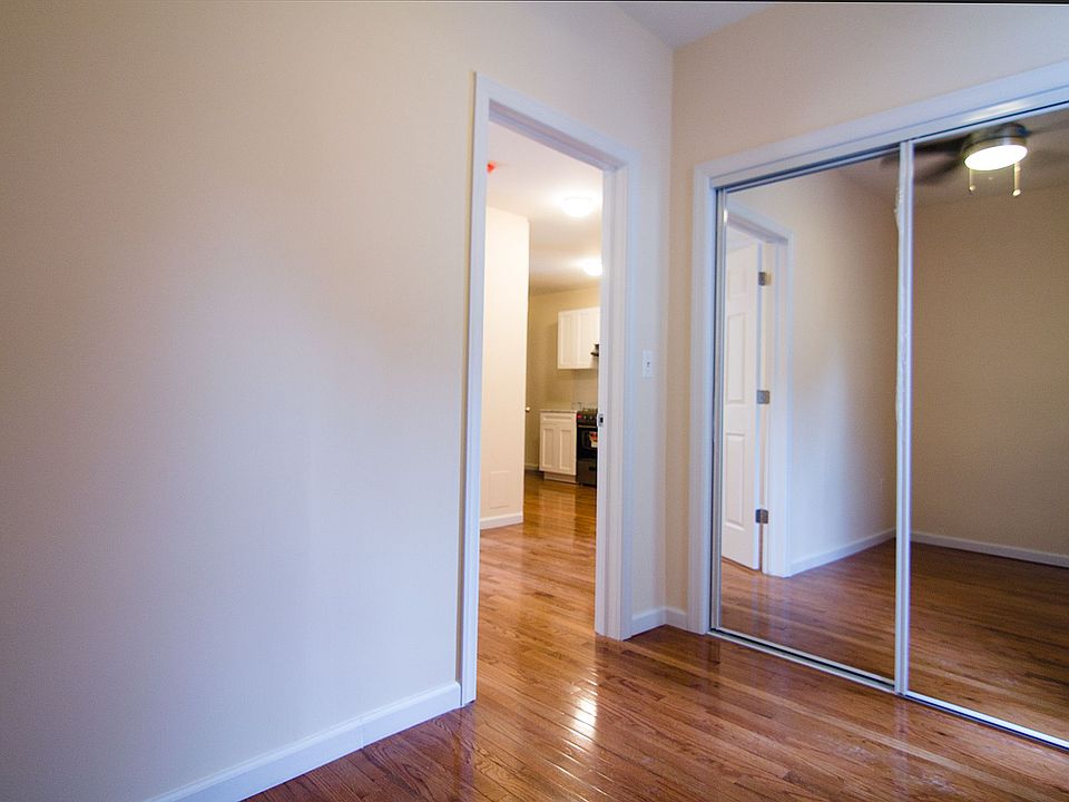 2nd image of 84 Havemeyer St APT 8