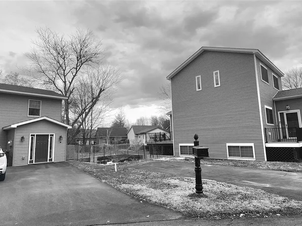 14 James Place, Kiamesha Lake, NY 12751