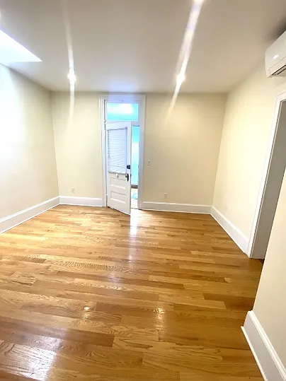 11 Seaverns Ave #3R — Photo 8