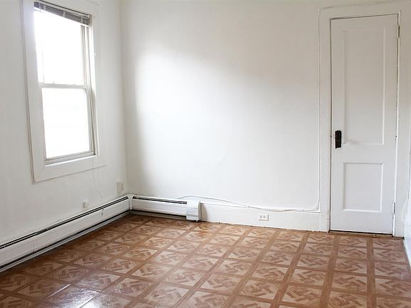 5th image of 31 73rd St