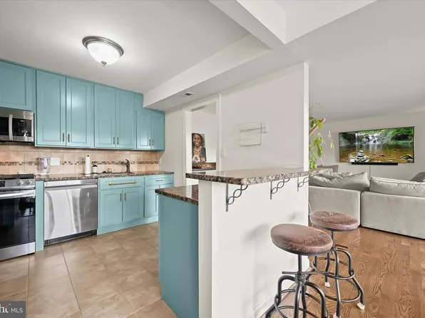 10859 Amherst Ave APT 202, Silver Spring, MD 20902