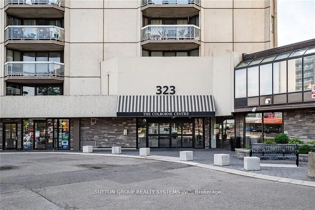 The Colborne Centre Apartment — Photo 4