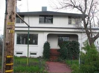 2391 Placer St, Redding, CA 96001