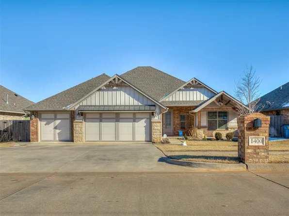 1400 N Wisteria Ter, Mustang, OK 73064