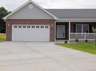 105 Redwood Ct #A, Park Hills, MO 63601