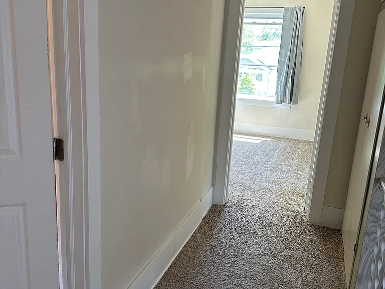 353 Harris St — Photo 32