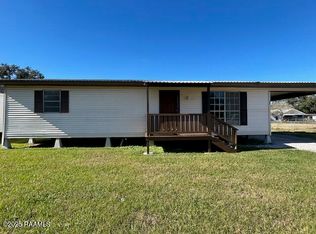 286 Landry St, Sunset, LA 70584